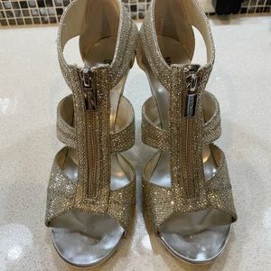 Michael Kors Silver Heels with Zipper Size 9